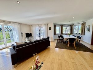 Immobilienangebot - Kißlegg / Waltershofen - Alle - Sonnendurchflutetes Traumhaus in herrlicher Allgäuer Lage – einziehen und wohlfühlen!