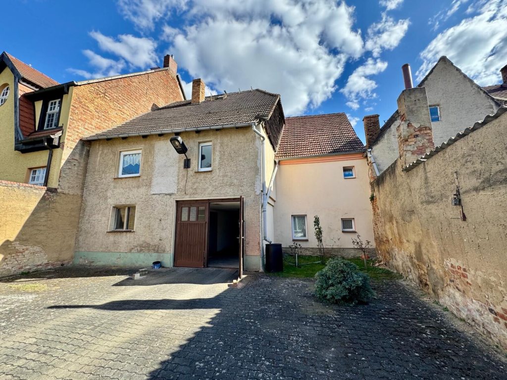 Immobilienangebot - Luckau - Alle - Einmalige Gelegenheit in bester Lage: Stadthäuser mit Innenhof, Werkstatt & Ausbaumöglichkeit am Park