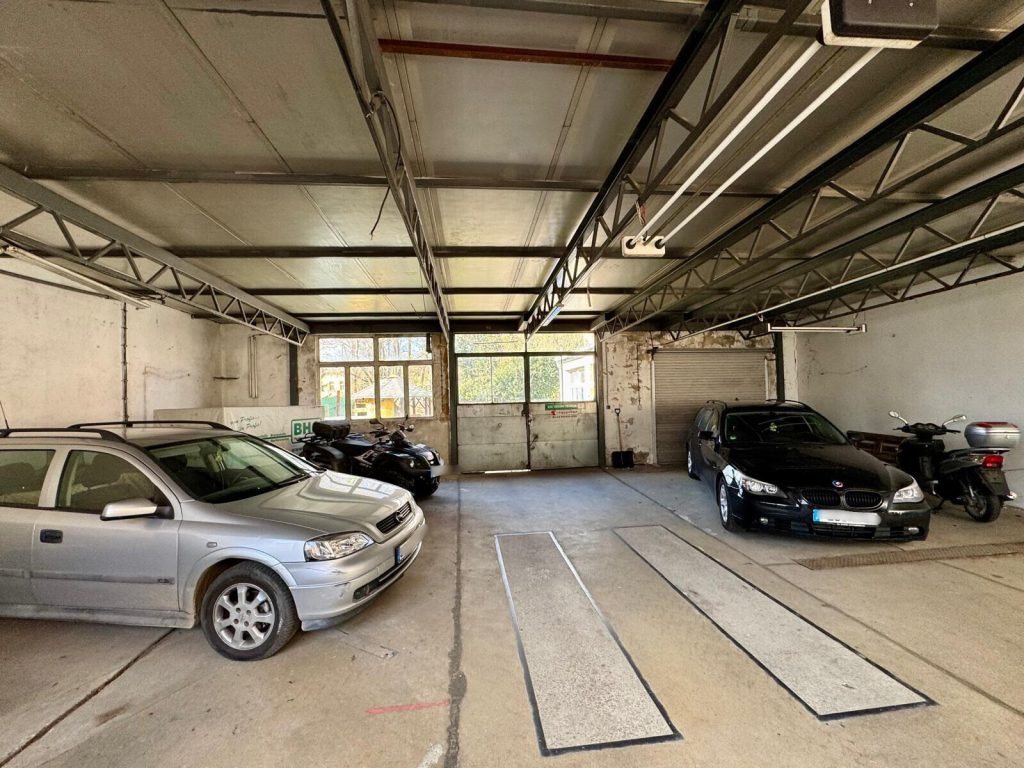 Immobilienangebot - Luckau - Alle - Einmalige Gelegenheit in bester Lage: Stadthäuser mit Innenhof, Werkstatt & Ausbaumöglichkeit am Park