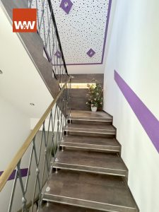 Immobilienangebot - Abtsgmünd - Alle - Mehrgenerationenhaus! Zweifamilienhaus mit Einliegerwohnung und großem Grundstück