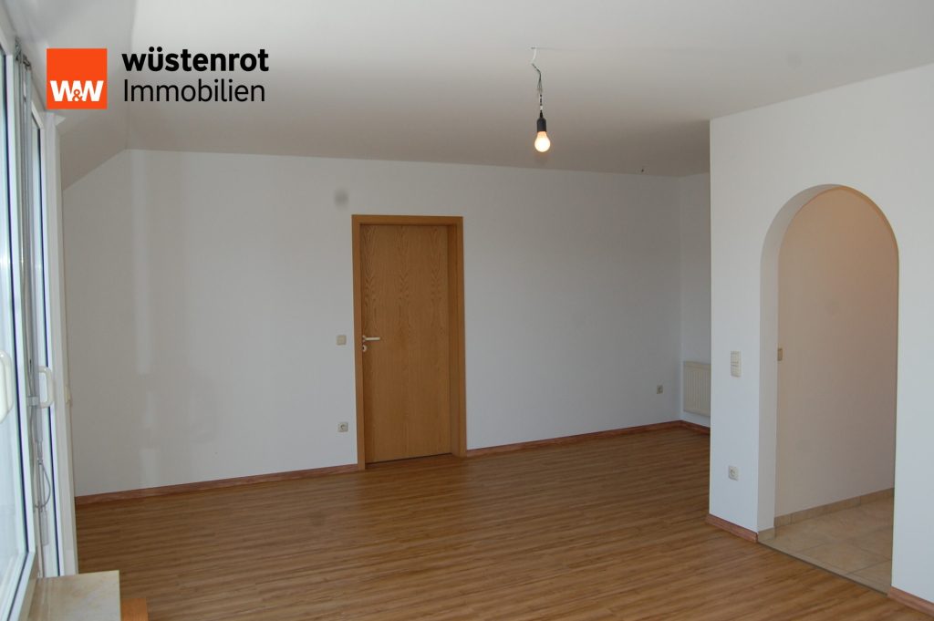 Immobilienangebot - Deggendorf - Alle - "Sonnig wohnen" - attraktive 3-Zimmer-Wohnung mit  Dachterrasse im Zentrum von Deggendorf