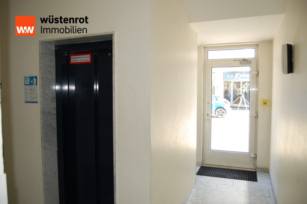 Immobilienangebot - Deggendorf - Alle - "Sonnig wohnen" - attraktive 3-Zimmer-Wohnung mit  Dachterrasse im Zentrum von Deggendorf