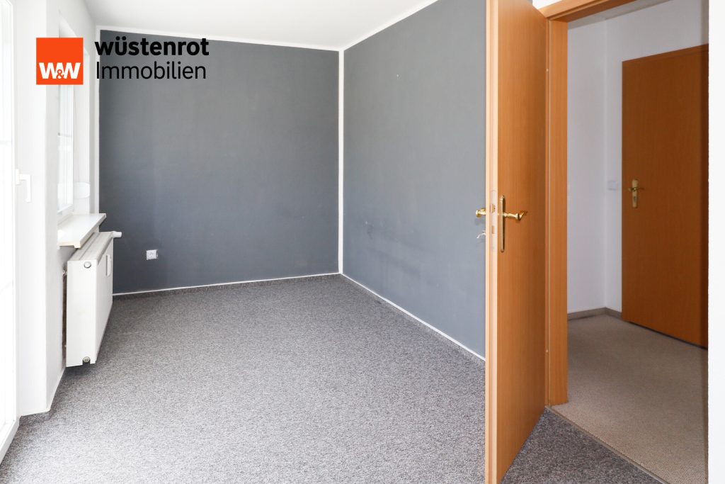 Immobilienangebot - Hof - Alle - Gemeinsam Wohnen - Individuell Leben. Top-Gepflegte Doppelhaushälfte in beliebter Lage von Hof.