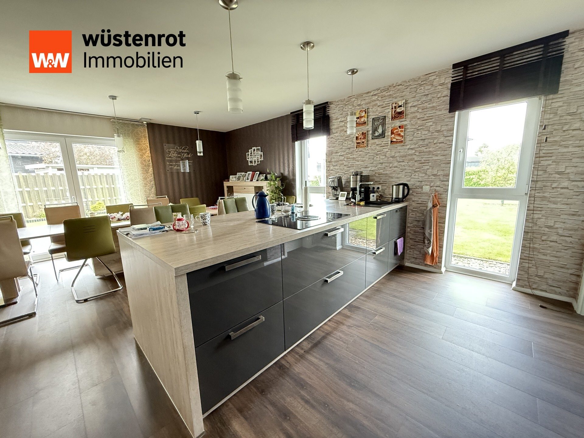 Immobilienangebot - Ehra-Lessien - Alle - Zeitgemäß wohnen – energieeffizientes Einfamilienhaus (A+) in gepflegter Siedlung!