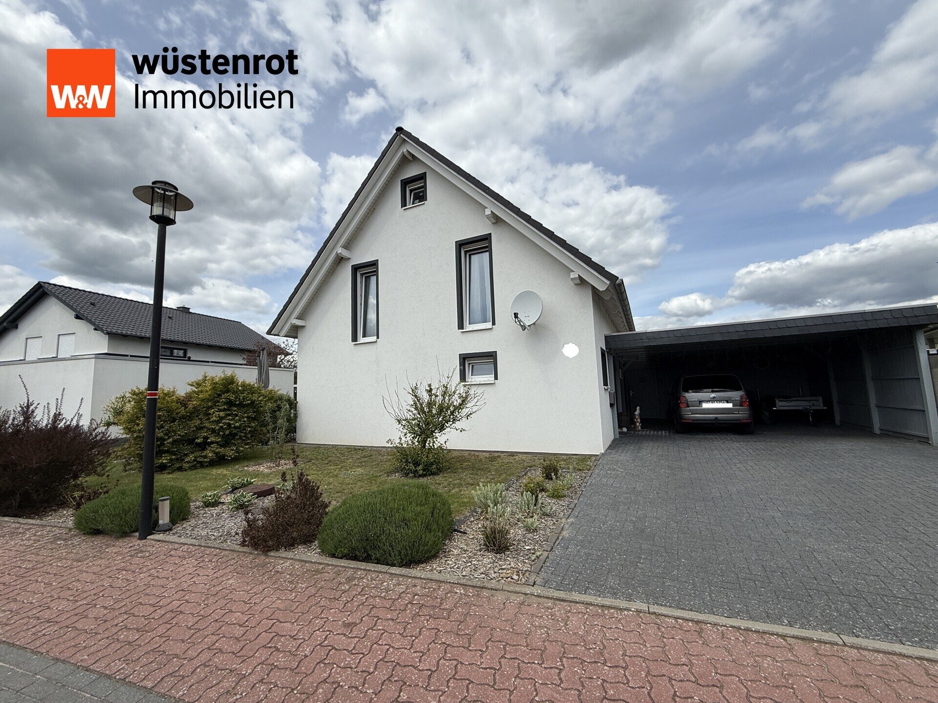 Immobilienangebot - Ehra-Lessien - Alle - Zeitgemäß wohnen – energieeffizientes Einfamilienhaus (A+) in gepflegter Siedlung!