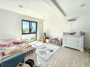 Immobilienangebot - Heddesheim - Alle - Modernes sowie exklusives Einfamilienhaus mit viel Platz zur Entfaltung inkl. Gartenpool und Sauna.