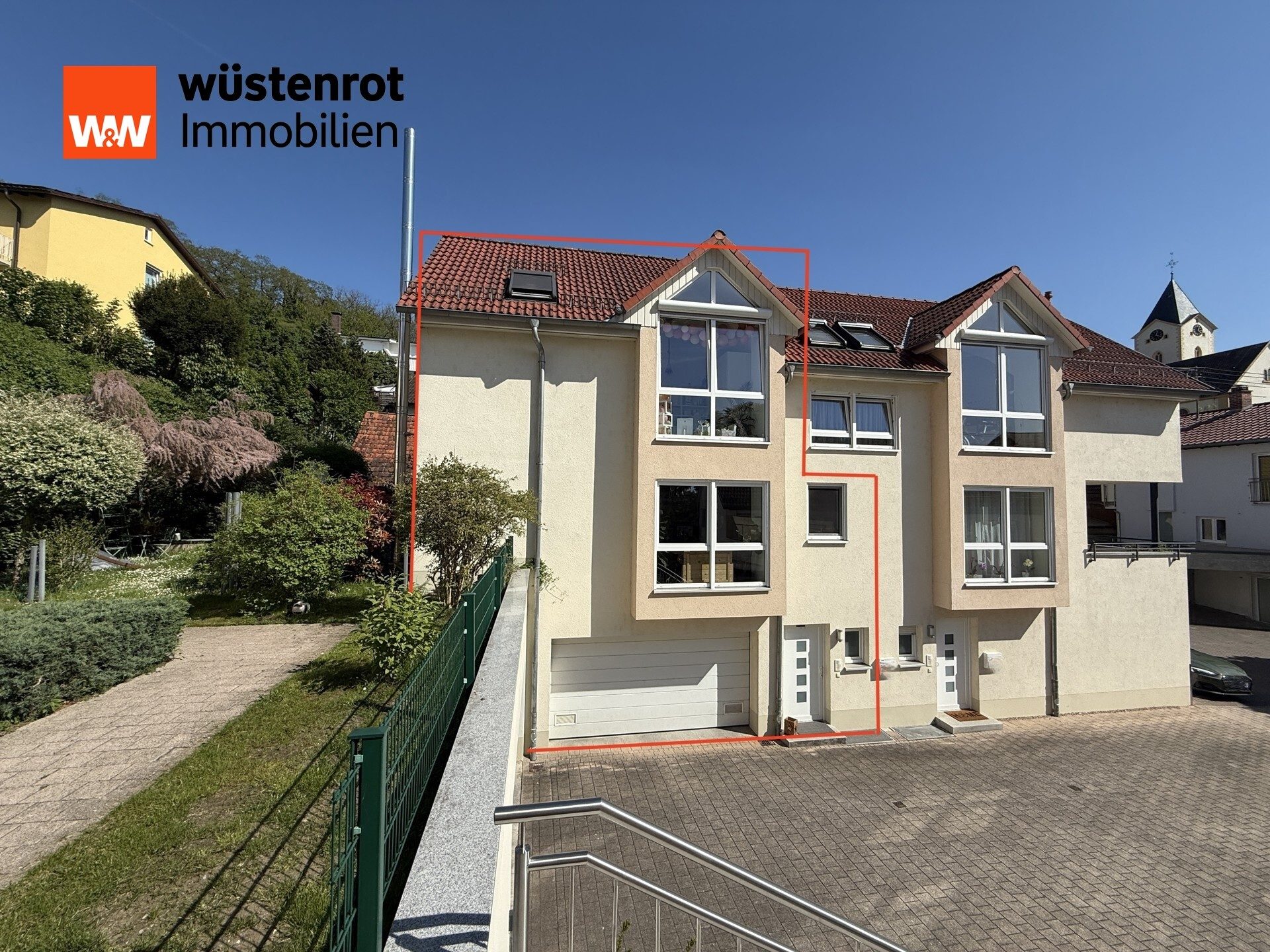 Immobilienangebot - Hirschberg an der Bergstraße / Leutershausen - Alle - Kleine Doppelhaushälfte mit 3 Zimmern, eigenem Garten und zwei Garagenplätzen.