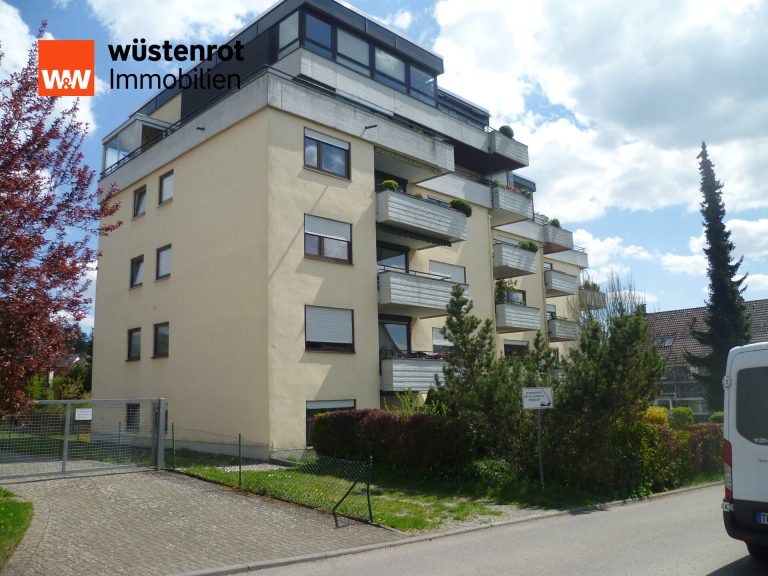Immobilienangebot - Bad Dürrheim - Alle - Geräumiges Appartment mit Balkon und Garage