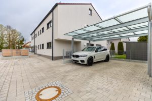 Immobilienangebot - Wehringen - Alle - Neuwertiges, exklusiv gebautes Anlageobjekt mit lukrativer Rendite