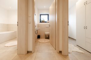 Immobilienangebot - Wehringen - Alle - Neuwertiges, exklusiv gebautes Anlageobjekt mit lukrativer Rendite