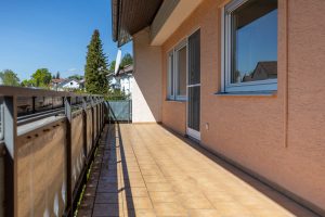 Immobilienangebot - Sulzberg - Alle - Charmante 4-Zimmer-Wohnung mit 93 m², zwei Balkonen und Garage in ruhiger Lage