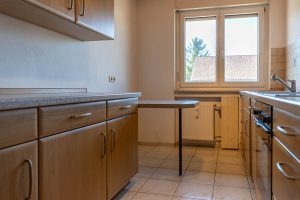 Immobilienangebot - Sulzberg - Alle - Charmante 4-Zimmer-Wohnung mit 93 m², zwei Balkonen und Garage in ruhiger Lage