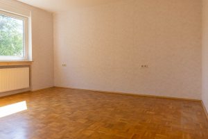 Immobilienangebot - Sulzberg - Alle - Charmante 4-Zimmer-Wohnung mit 93 m², zwei Balkonen und Garage in ruhiger Lage