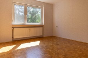 Immobilienangebot - Sulzberg - Alle - Charmante 4-Zimmer-Wohnung mit 93 m², zwei Balkonen und Garage in ruhiger Lage