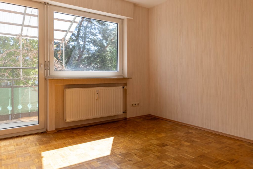 Immobilienangebot - Sulzberg - Alle - Charmante 4-Zimmer-Wohnung mit 93 m², zwei Balkonen und Garage in ruhiger Lage