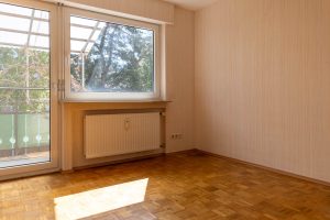 Immobilienangebot - Sulzberg - Alle - Charmante 4-Zimmer-Wohnung mit 93 m², zwei Balkonen und Garage in ruhiger Lage