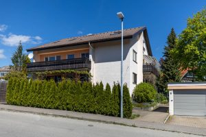Immobilienangebot - Sulzberg - Alle - Charmante 4-Zimmer-Wohnung mit 93 m², zwei Balkonen und Garage in ruhiger Lage