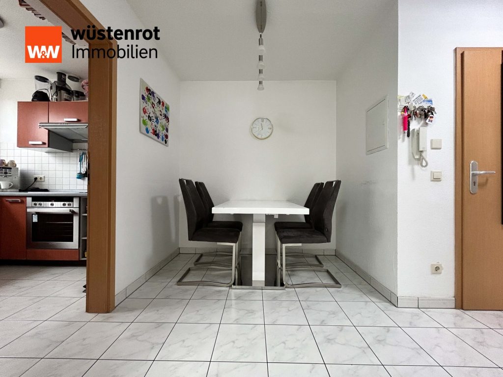 Immobilienangebot - Bad Dürrheim - Alle - Sorry...leider reserviert. Hier fühlen Sie sich wohl. Helle 2 Zimmer auf 52 m². Plus Tiefgarage.