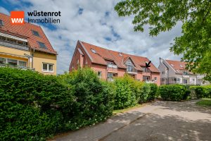 Immobilienangebot - Heidenau - Alle - Großzügige Maisonette-Wohnung mit Dachterrasse in ruhiger Lage von Heidenau