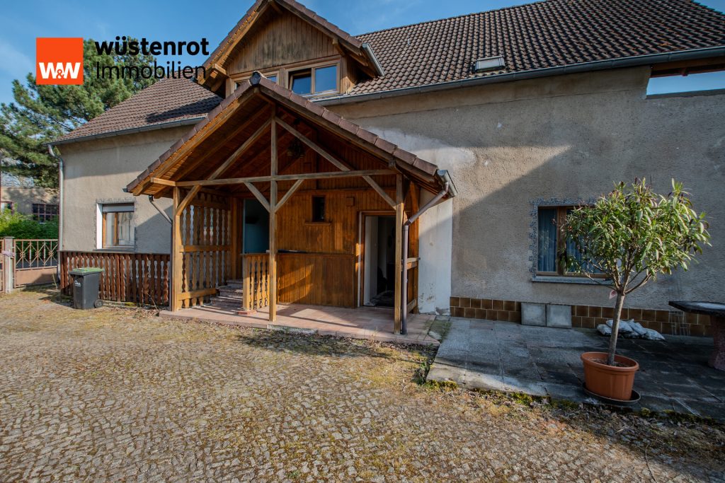 Immobilienangebot - Zwenkau - Alle - Wohnhaus mit Einliegerwohnung, großem Grundstück nahe Zwenkauer See