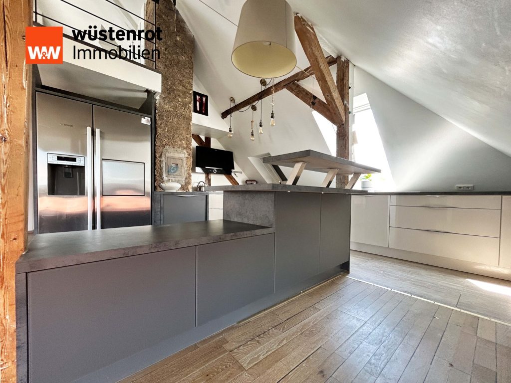 Immobilienangebot - Karlsruhe - Alle - Ein Hauch von Loft in der Weststadt.
4 moderne Zimmer. Stilvoll Wohnen
auf zwei Ebenen mit 90 m².