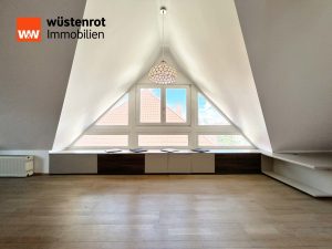 Immobilienangebot - Karlsruhe - Alle - Ein Hauch von Loft in der Weststadt.
4 moderne Zimmer. Stilvoll Wohnen
auf zwei Ebenen mit 90 m².