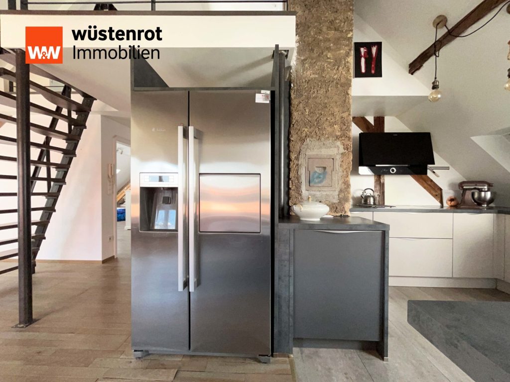 Immobilienangebot - Karlsruhe - Alle - Ein Hauch von Loft in der Weststadt.
4 moderne Zimmer. Stilvoll Wohnen
auf zwei Ebenen mit 90 m².