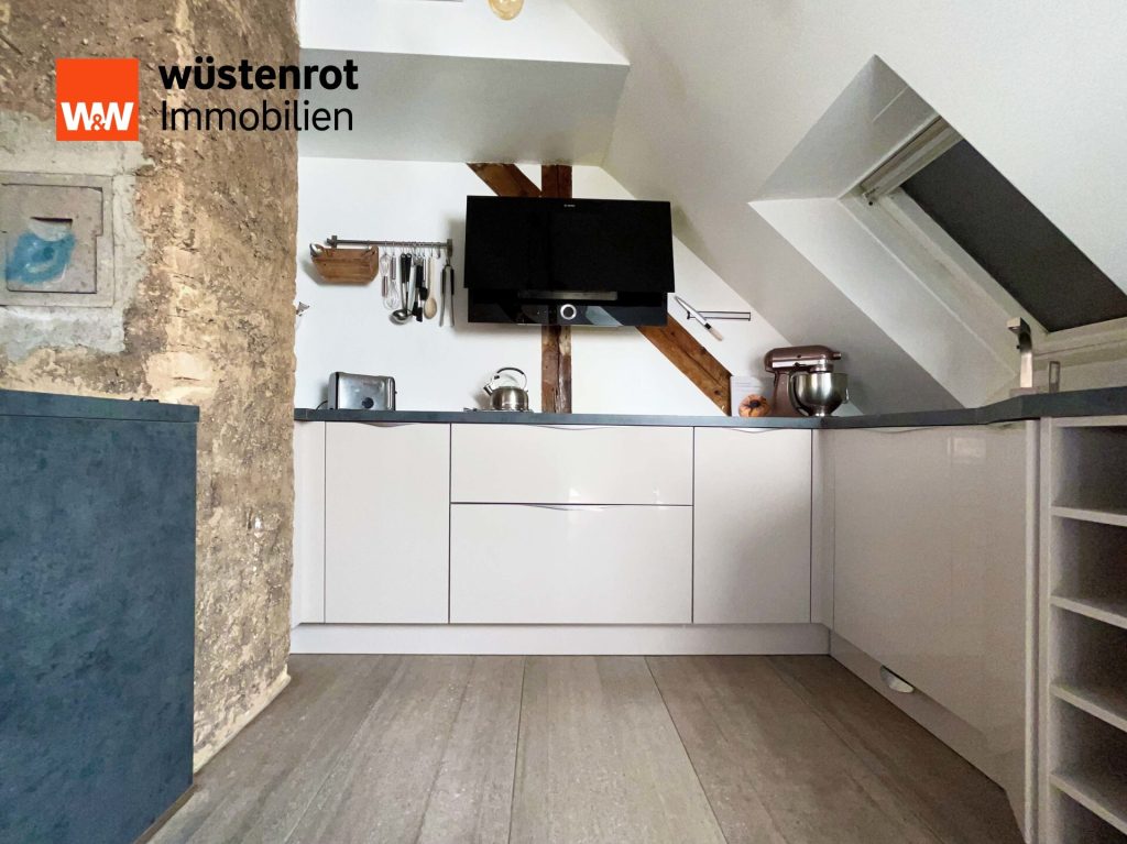 Immobilienangebot - Karlsruhe - Alle - Ein Hauch von Loft in der Weststadt.
4 moderne Zimmer. Stilvoll Wohnen
auf zwei Ebenen mit 90 m².
