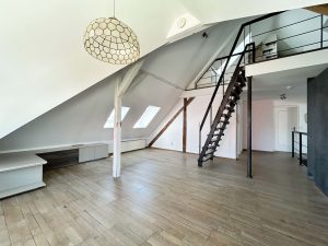 Immobilienangebot - Karlsruhe - Alle - Ein Hauch von Loft in der Weststadt.
4 moderne Zimmer. Stilvoll Wohnen
auf zwei Ebenen mit 90 m².
