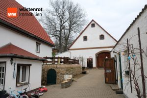 Immobilienangebot - Ostrau - Alle - Großzügiges Einfamilienhaus mit Nebengebäuden und Photovoltaikanlage in Obersteina