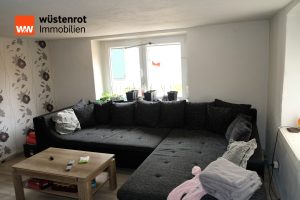 Immobilienangebot - Ostrau - Alle - Großzügiges Einfamilienhaus mit Nebengebäuden und Photovoltaikanlage in Obersteina