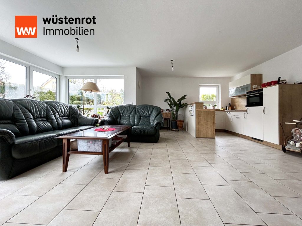 Immobilienangebot - Villingen-Schwenningen / Villingen - Alle - Wohn-Sinnig. Ohne Stufen auf einer Ebene.
Moderne 2 Zimmer auf 76 m². Plus Terrasse
und Garage.