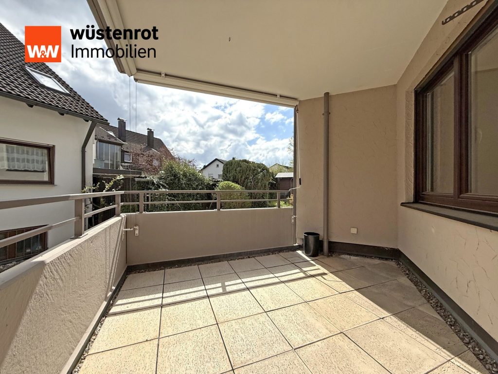 Immobilienangebot - Schönaich - Alle - Charmante 3,5-Zi.-Whg. mit großem Balkon, TG- und Außenstellplatz – sofort bezugsfrei!