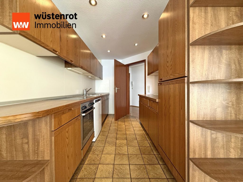 Immobilienangebot - Schönaich - Alle - Charmante 3,5-Zi.-Whg. mit großem Balkon, TG- und Außenstellplatz – sofort bezugsfrei!