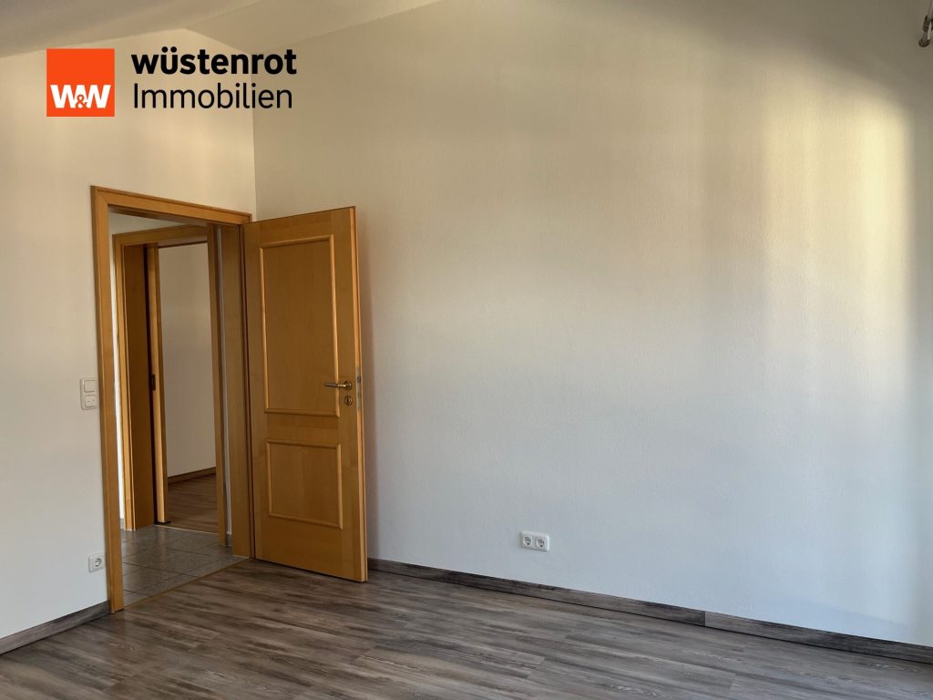 Immobilienangebot - Bad Reichenhall - Alle - 3-Zimmer-Dachgeschosswohnung in Bestlage von Bad Reichenhall - Ihr neuer  "Happy Place".