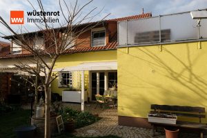 Immobilienangebot - Naunhof / Ammelshain - Alle - Top gepflegte DHH mit 7 Zimmern, Garage, Terrasse, Balkon & Garten – laufend modernisiert seit 2014
