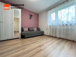 Immobilienangebot - Rietheim-Weilheim / Rietheim - Alle - Sorry...leider reserviert. Moderne 3 Zimmer
auf 76 m². TOP-Küche mit BOSCH-Geräten.
Plus Garage.