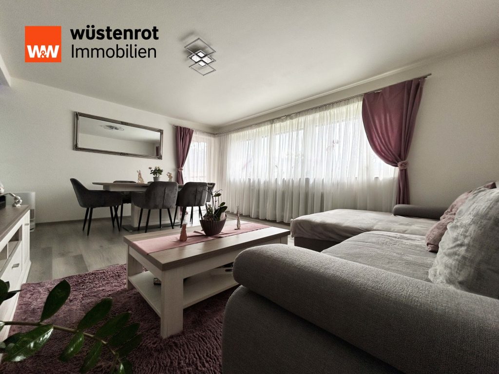 Immobilienangebot - Rietheim-Weilheim / Rietheim - Alle - Sorry...leider reserviert. Moderne 3 Zimmer
auf 76 m². TOP-Küche mit BOSCH-Geräten.
Plus Garage.