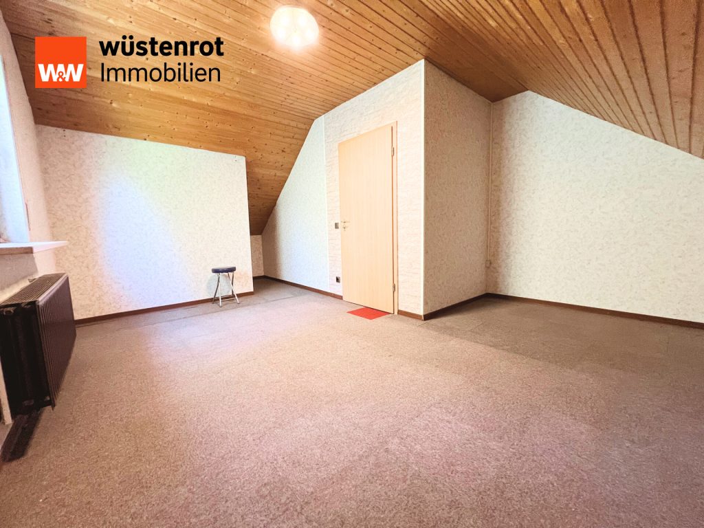 Immobilienangebot - Hahnheim - Alle - Einfamilienhaus mit großem Grundstück und vielseitigem Potenzial in ruhiger Lage