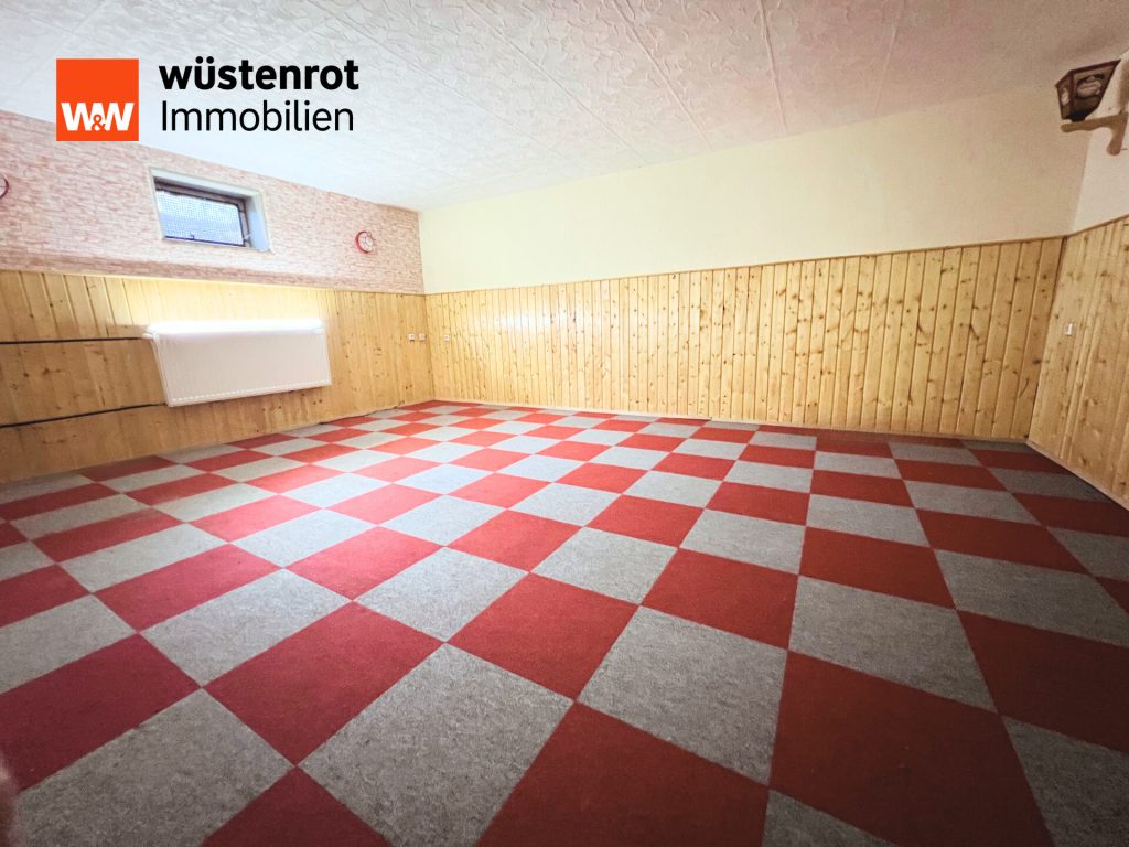 Immobilienangebot - Hahnheim - Alle - Einfamilienhaus mit großem Grundstück und vielseitigem Potenzial in ruhiger Lage
