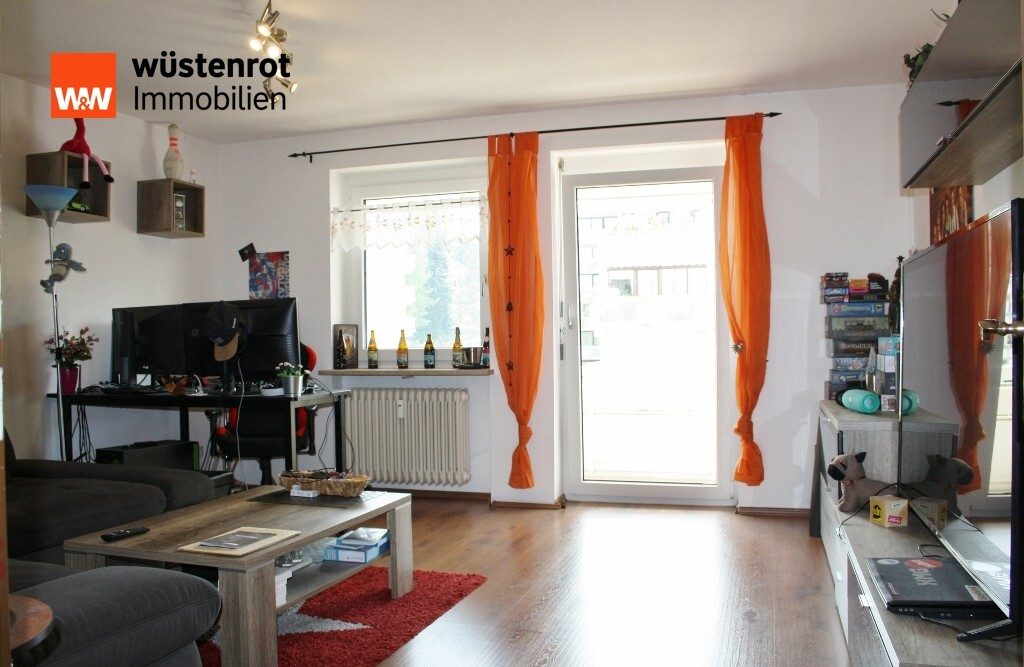 Immobilienangebot - Kempten - Alle - 2,5 - Zimmer - Wohnung in Kempten-Haubenschloß mit Balkon und Tiefgaragenstellplatz