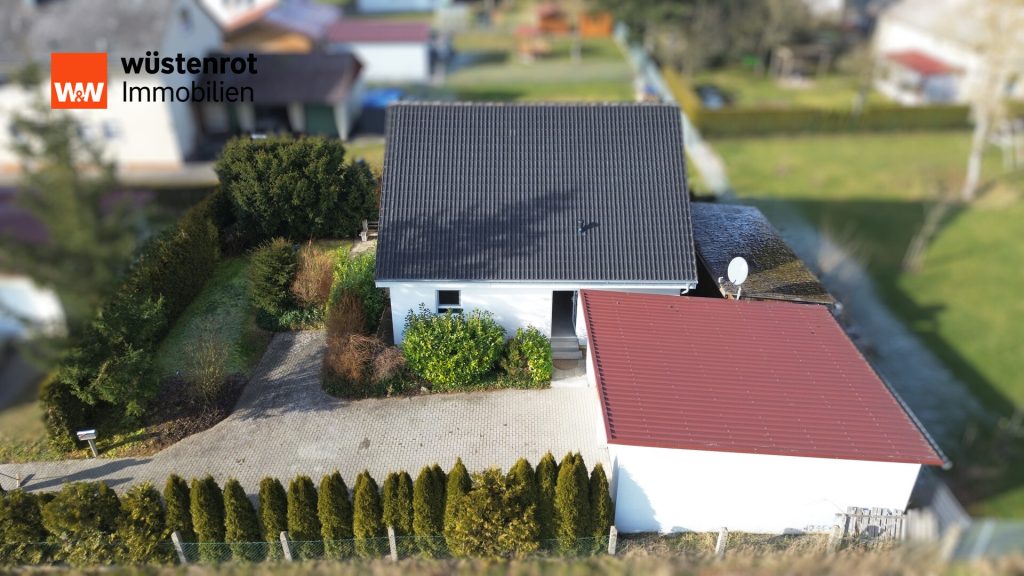 Immobilienangebot - Freihung / Thansüß - Alle - Ihr neues Zuhause: Freistehendes Einfamilienhaus in idyllischer, ruhiger Lage