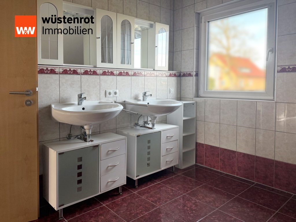 Immobilienangebot - Freihung / Thansüß - Alle - Ihr neues Zuhause: Freistehendes Einfamilienhaus in idyllischer, ruhiger Lage
