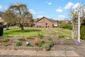 Immobilienangebot - Raisdorf - Alle - Zuhause ankommen – Ihr Einfamilienhaus im Schwentinental mit Gartenidylle und noch mehr Potential
