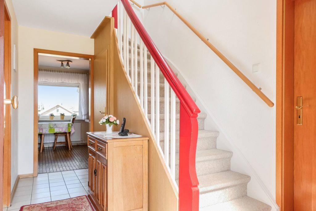 Immobilienangebot - Raisdorf - Alle - Zuhause ankommen – Ihr Einfamilienhaus im Schwentinental mit Gartenidylle und noch mehr Potential