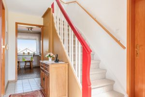 Immobilienangebot - Raisdorf - Alle - Zuhause ankommen – Ihr Einfamilienhaus im Schwentinental mit Gartenidylle und noch mehr Potential
