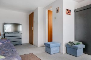 Immobilienangebot - Raisdorf - Alle - Zuhause ankommen – Ihr Einfamilienhaus im Schwentinental mit Gartenidylle und noch mehr Potential