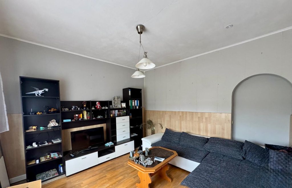 Immobilienangebot - Gräfenhainichen - Alle - Mehr als nur ein Haus – Ihr Platz für neue Ideen in Gräfenhainichen