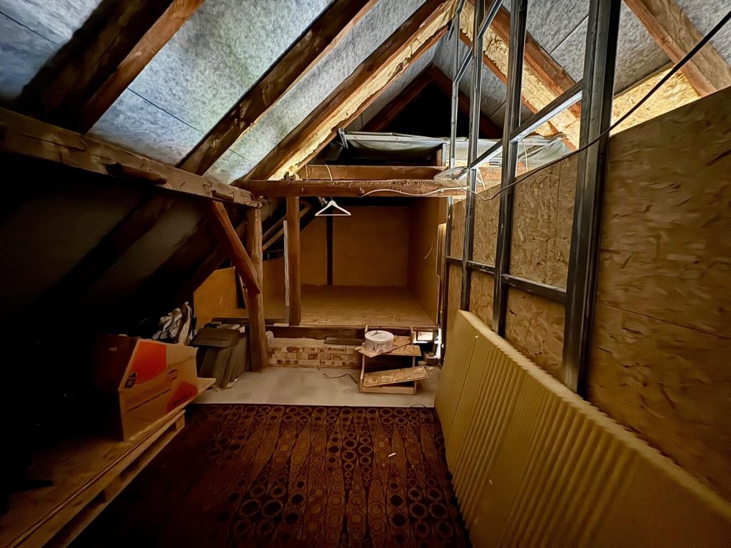 Immobilienangebot - Gräfenhainichen - Alle - Mehr als nur ein Haus – Ihr Platz für neue Ideen in Gräfenhainichen