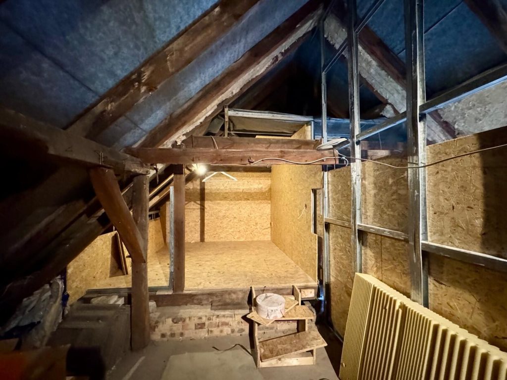 Immobilienangebot - Gräfenhainichen - Alle - Mehr als nur ein Haus – Ihr Platz für neue Ideen in Gräfenhainichen
